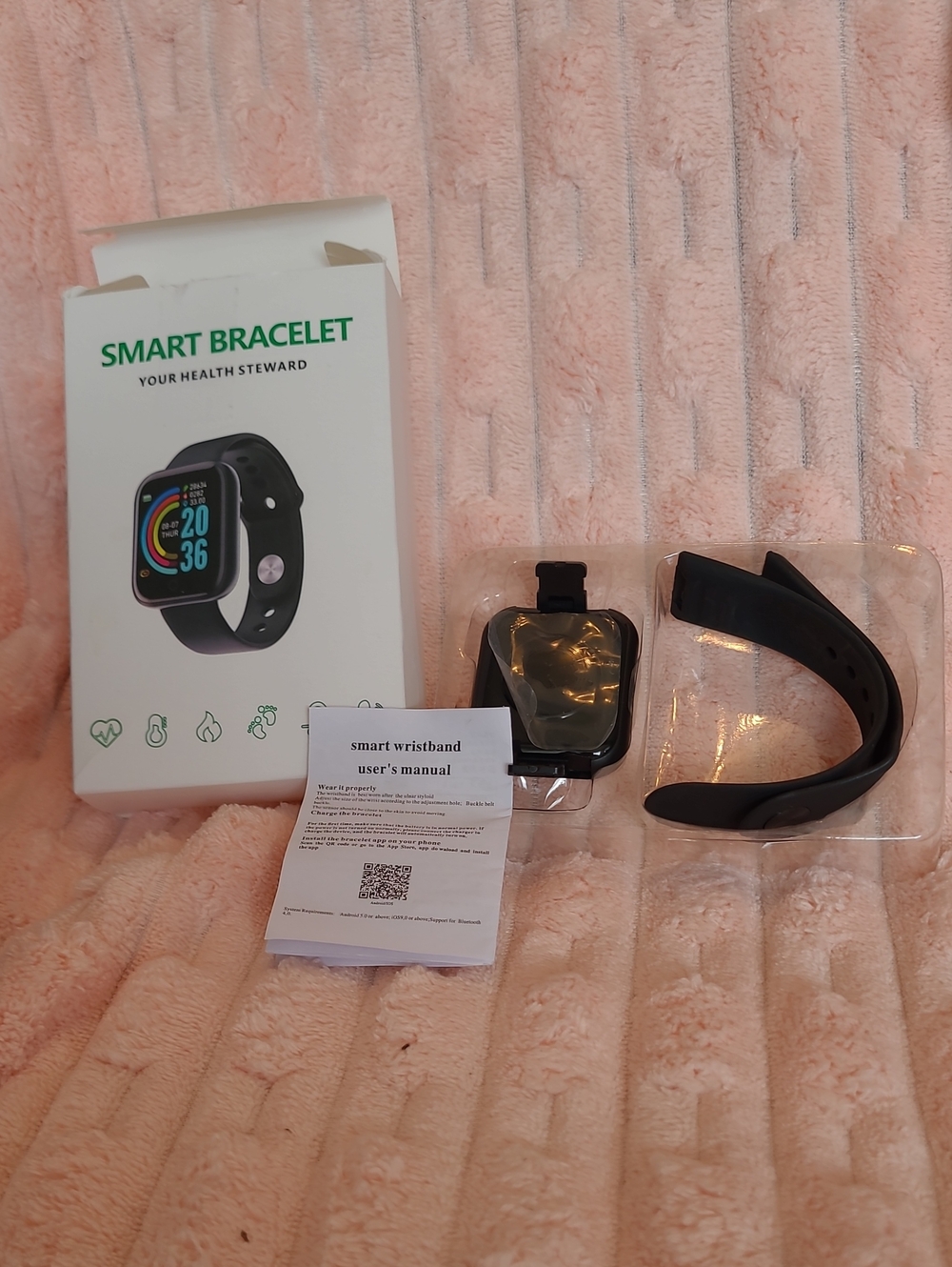 Black Smart Bracelet Fitness Watch with Heart Rate & Activity Tracking